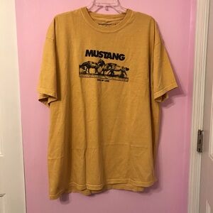 Kings Of Leon are you a mustang or a kitty yellow official merch Shirt size xxl